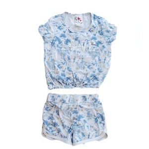 Jenna & Jessie short sleeve daisy and matching short set